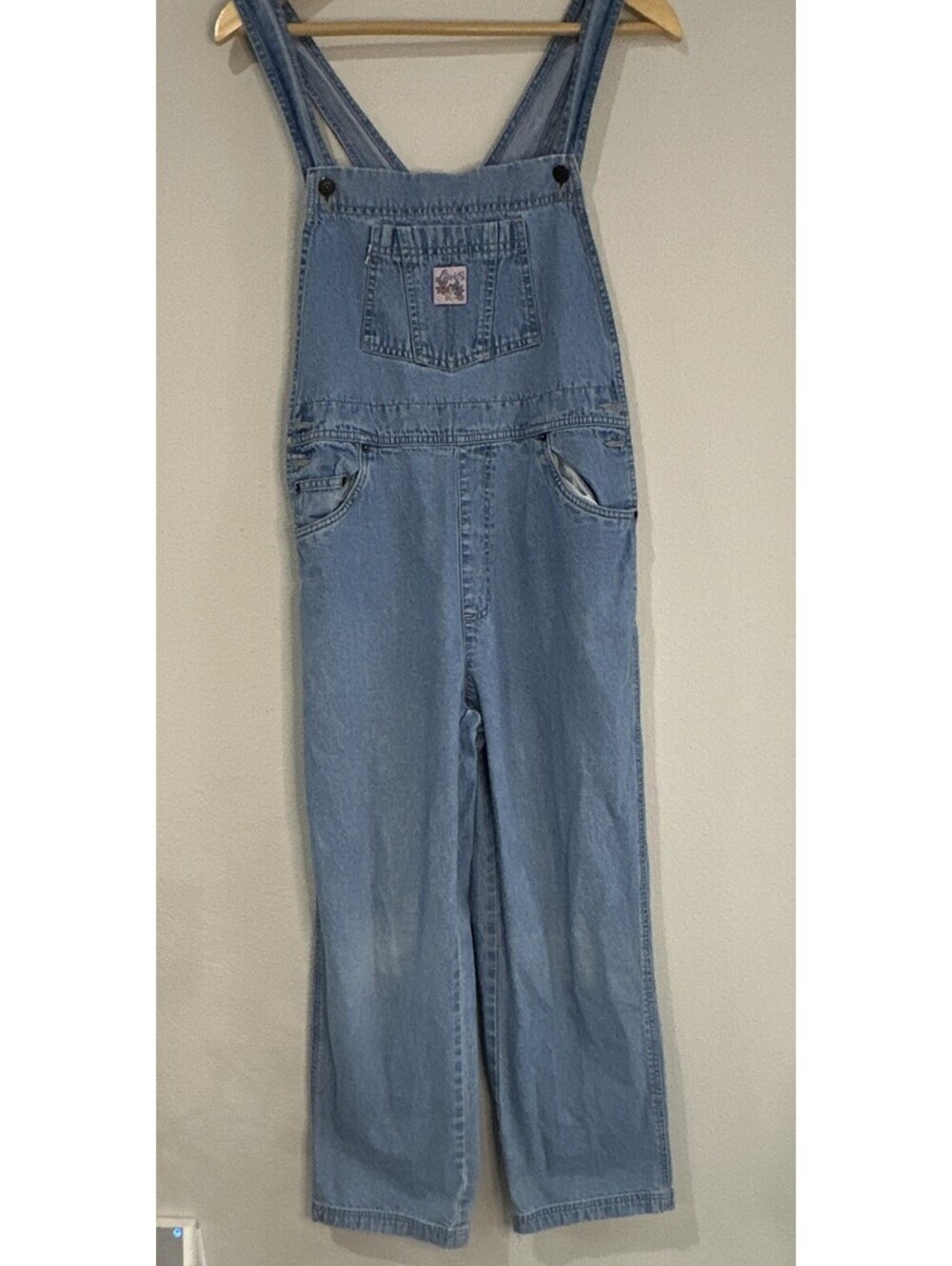 Vintage Levi’s Light Wash Denim Overalls Relaxed Fit Size Junior XL Y2K 90s